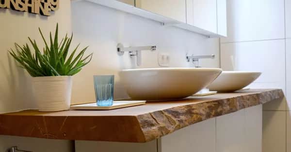 Waschtisch aus Massivholz nach Maß