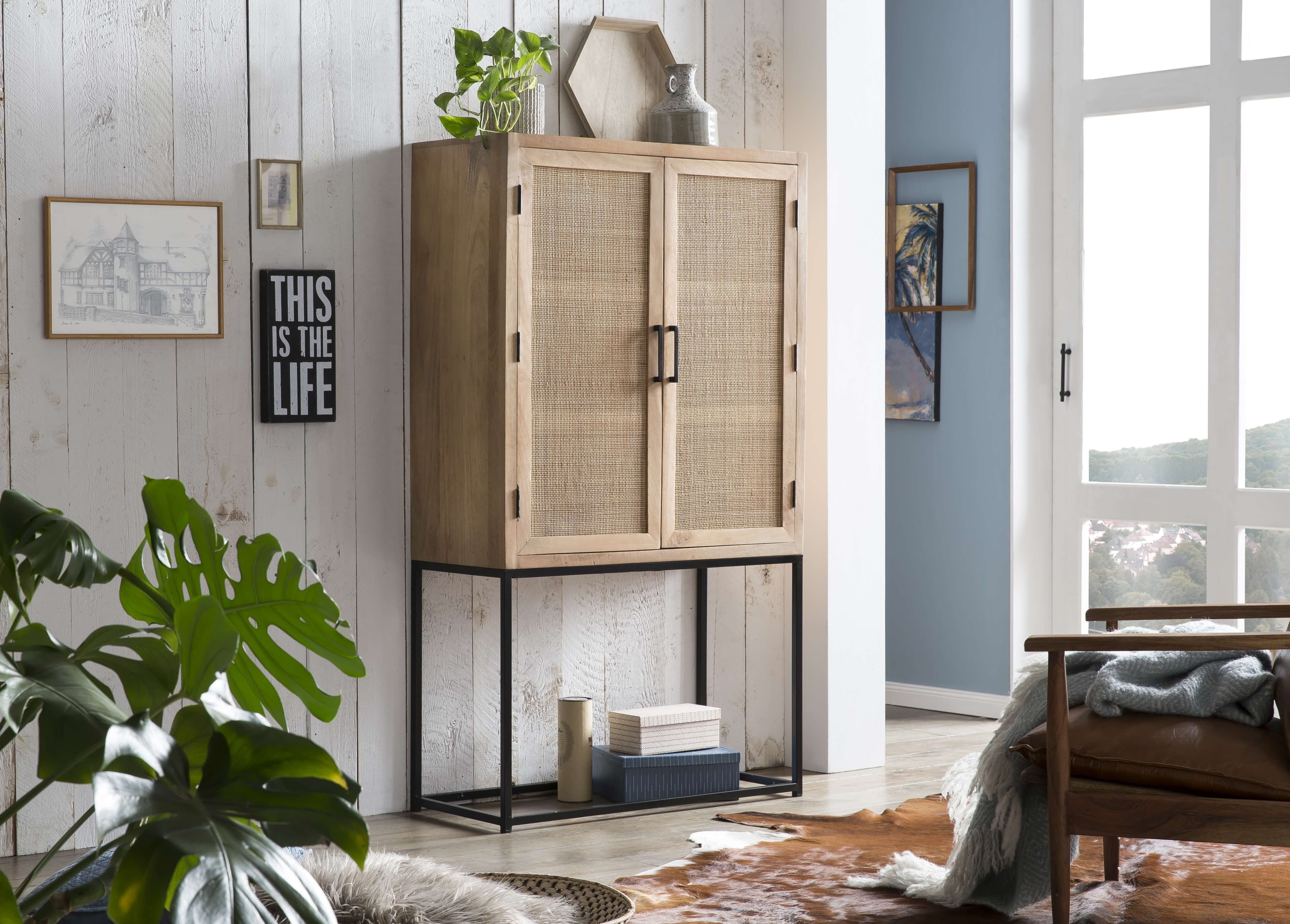 Highboard