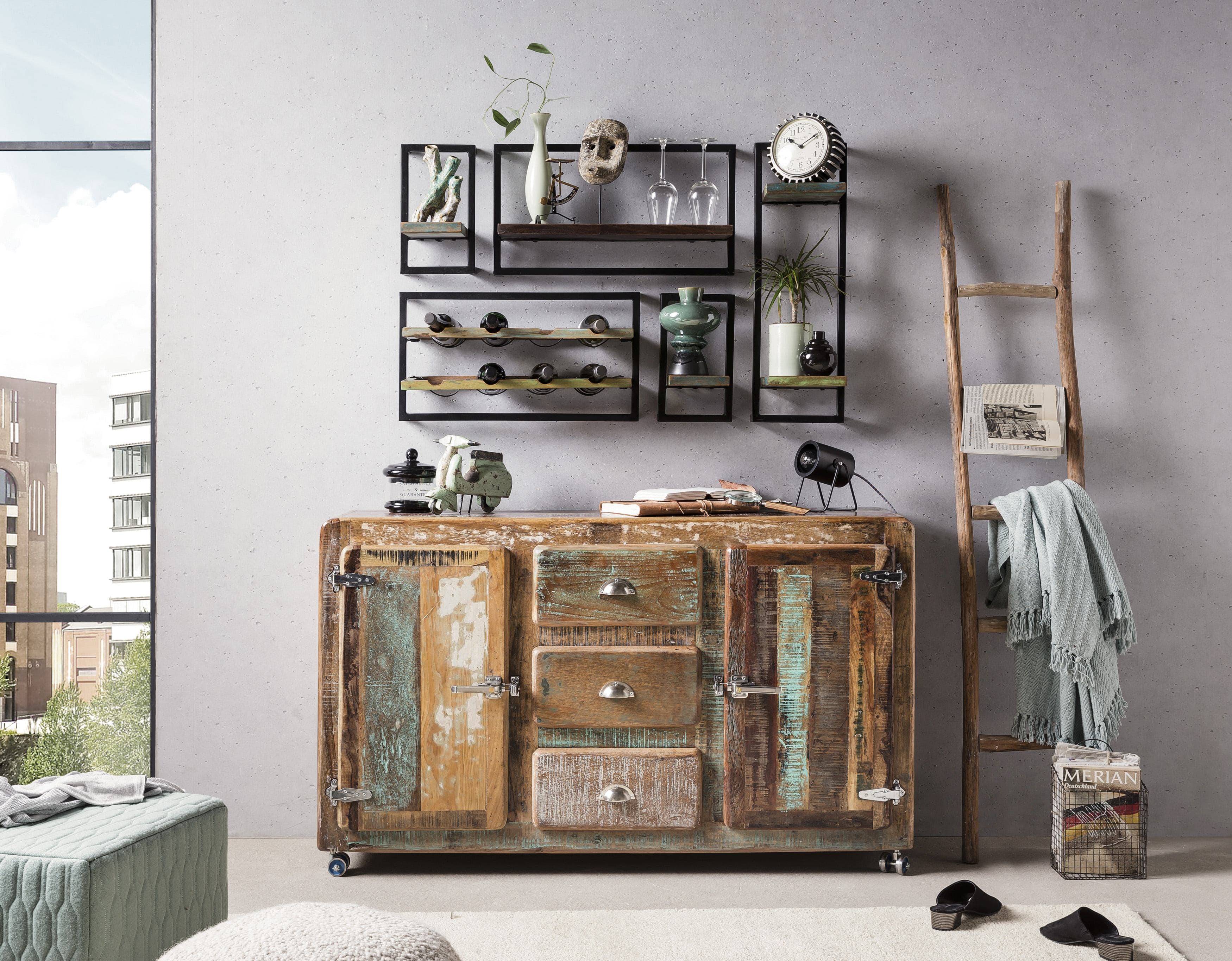 Sideboard