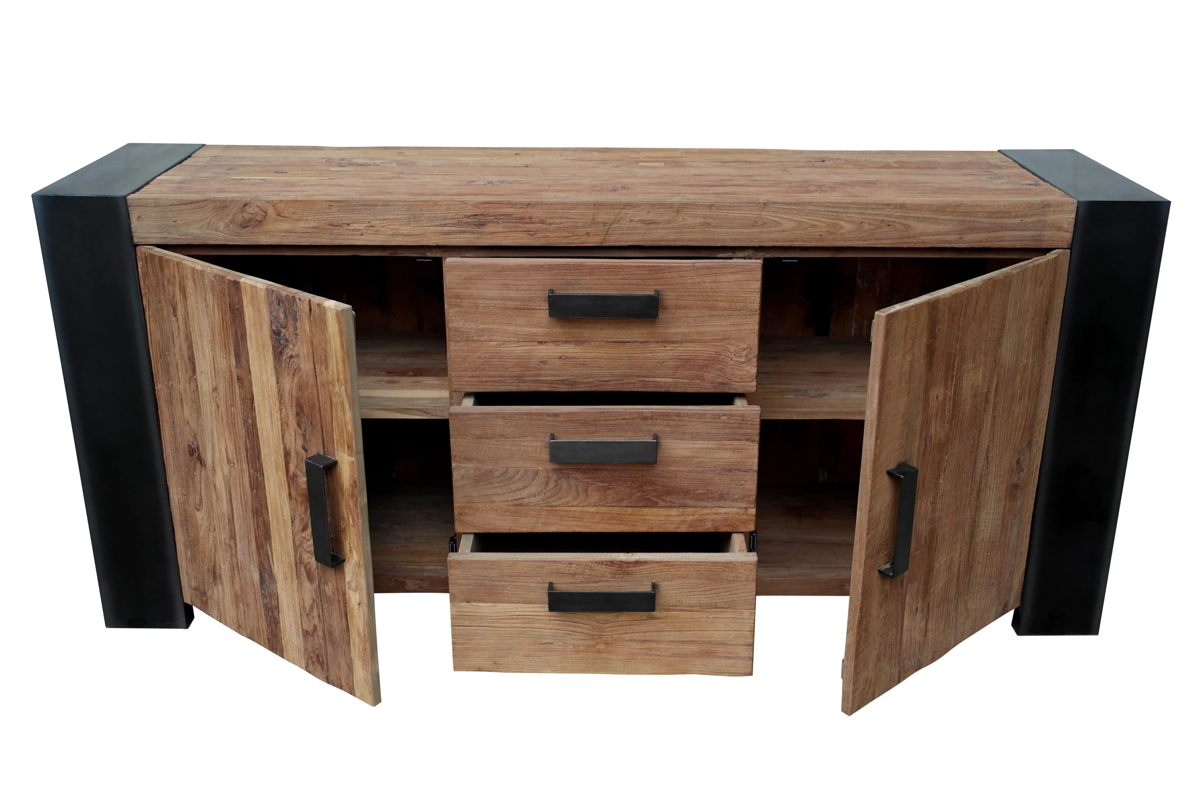 Sideboard 4