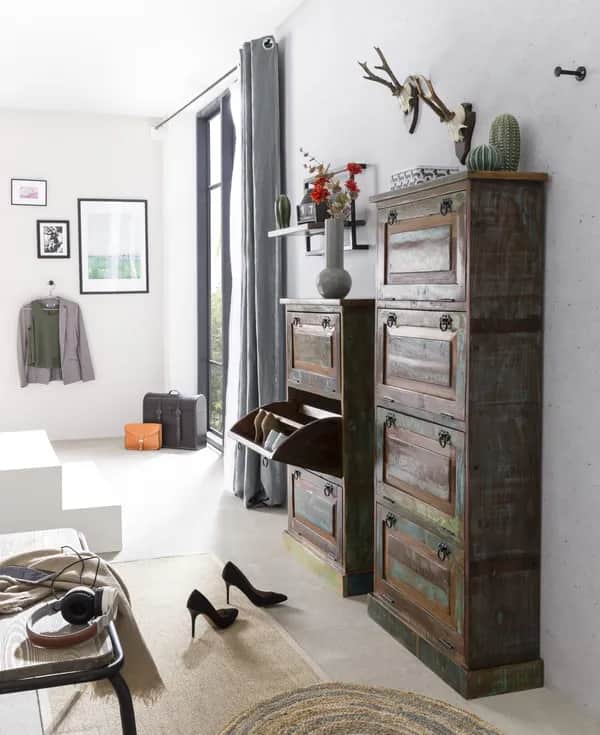 Schuhschrank